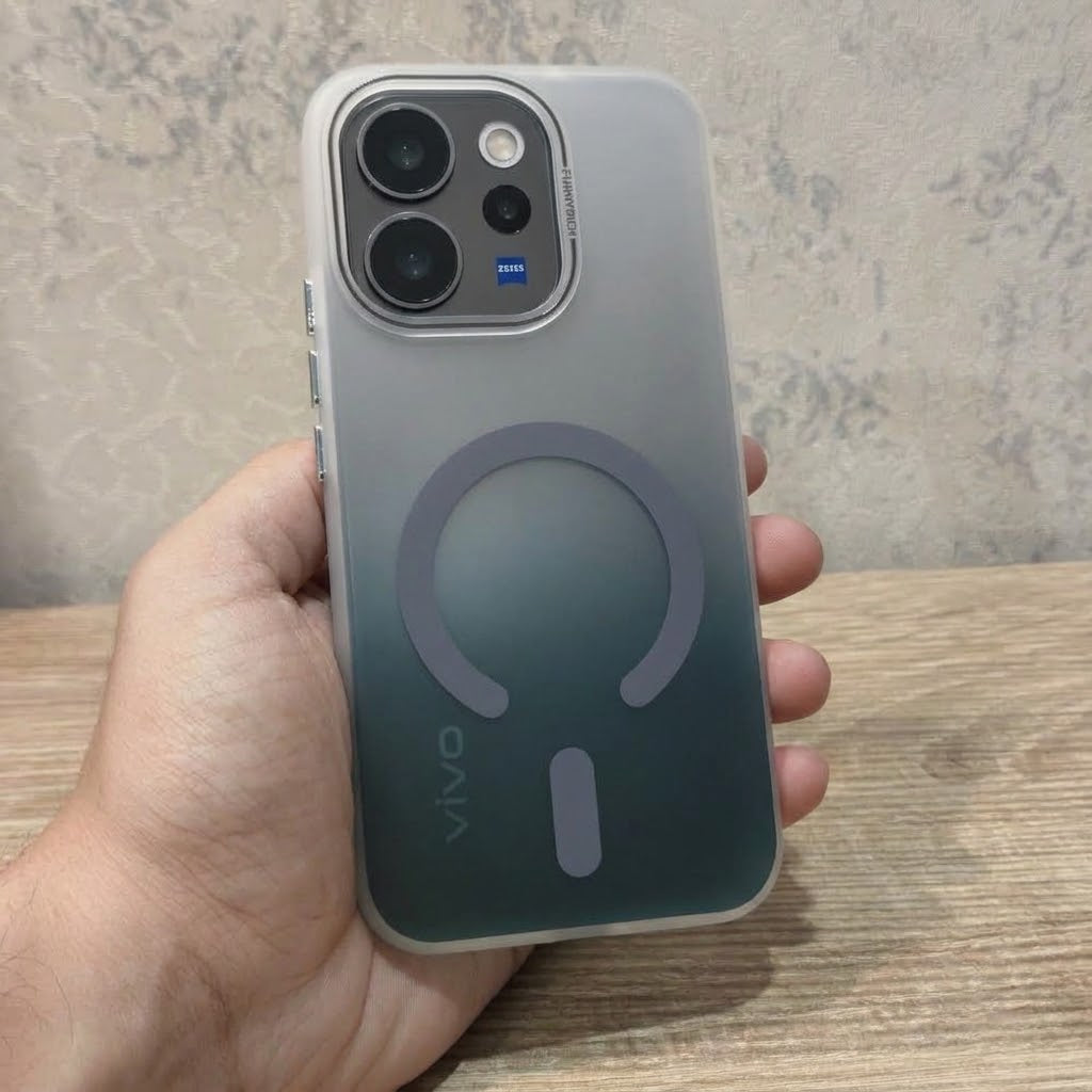 Matte Gradient Case for Vivo V70 – Frosted Translucent Back Cover