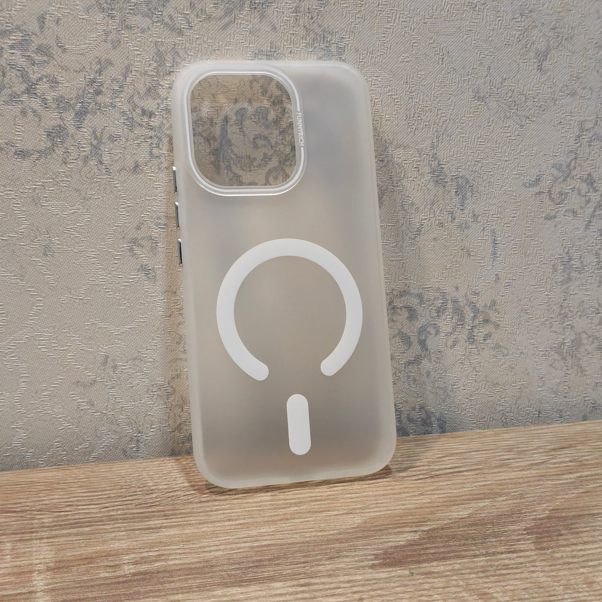Matte Gradient Case for Vivo V70 – Frosted Translucent Back Cover